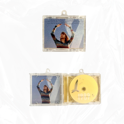 1989 Taylor Swift NFC